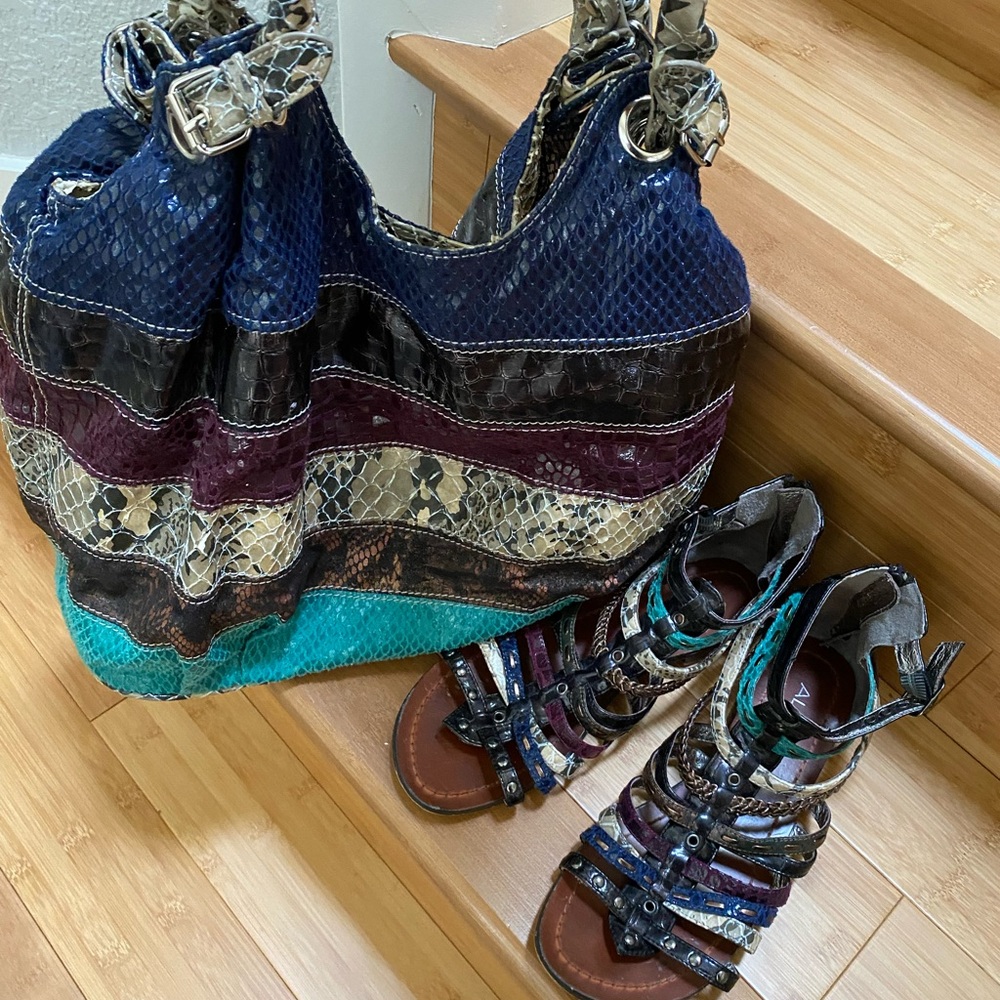Aldo Black Multi-Striped Gladiator Sandals with Turquoise Accents - Picture 5 of 5